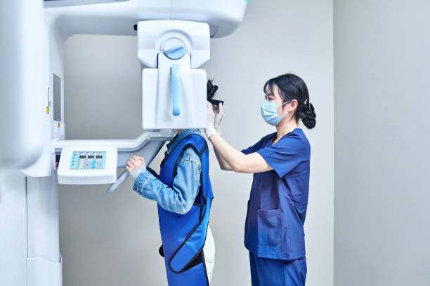 Best Emergency Dental Care for Broken or Chipped Teeth in Pahokee, FL